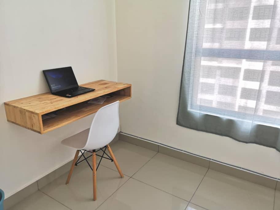 פוטראג'איה Aiyu Homestay, Conezion, Ioi Resort מראה חיצוני תמונה