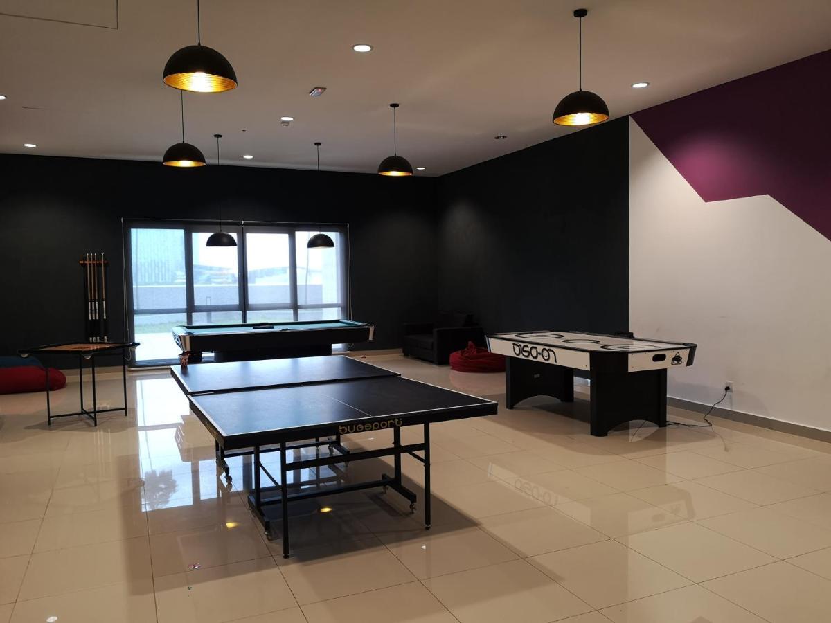 פוטראג'איה Aiyu Homestay, Conezion, Ioi Resort מראה חיצוני תמונה